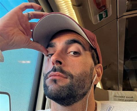 marco mengoni sexuality